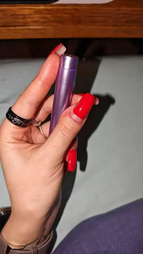 Stylo à Huile pour Ongles 3-en-1 — photo d'un client 2